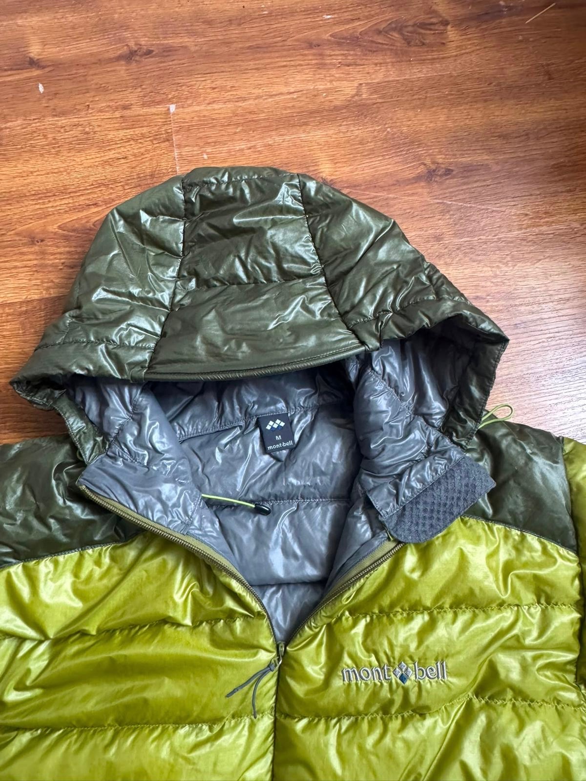Men’s montbell green and yellow lightweight outdoor jacket — 2