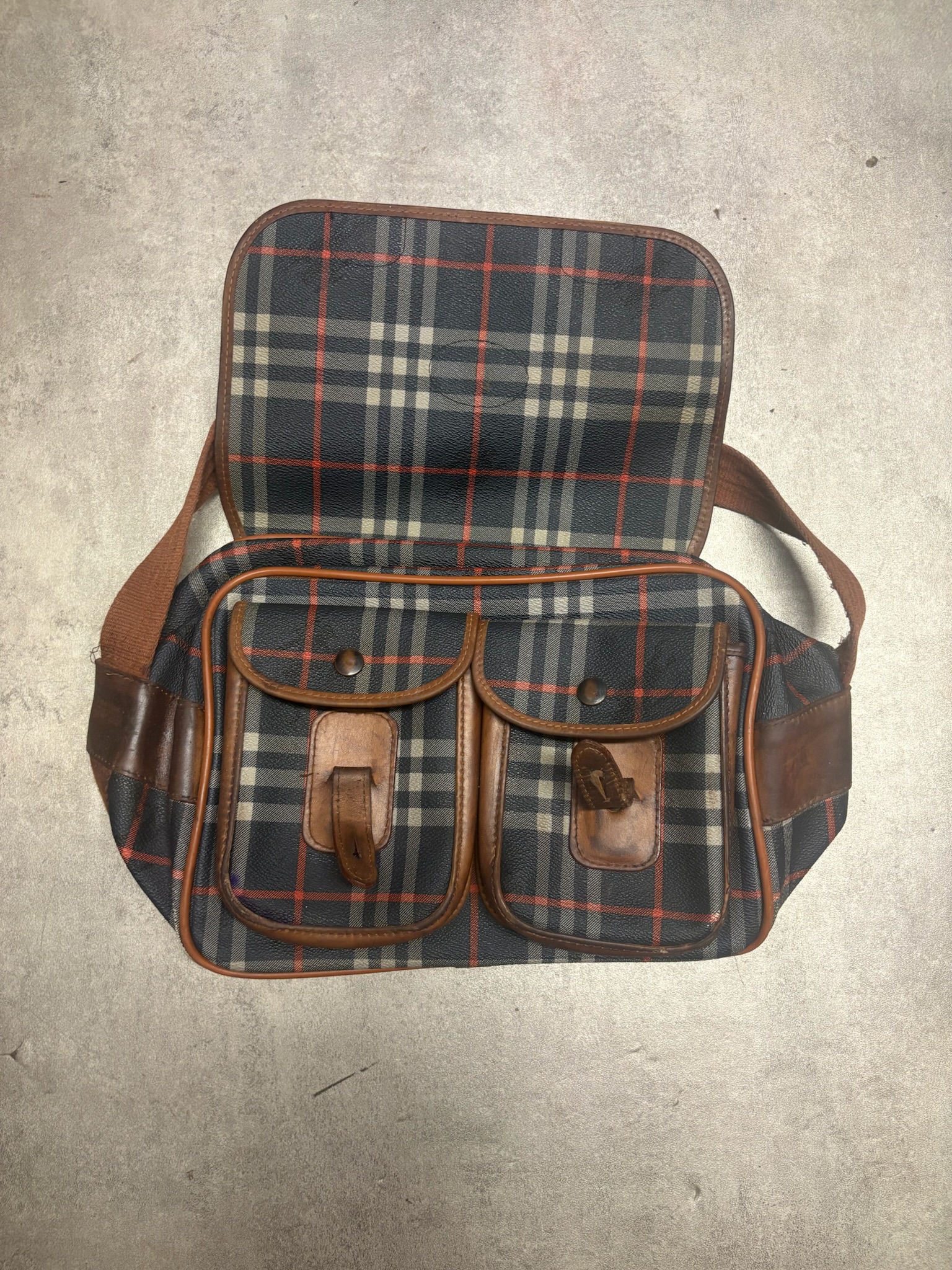 Burberry Bag — 2