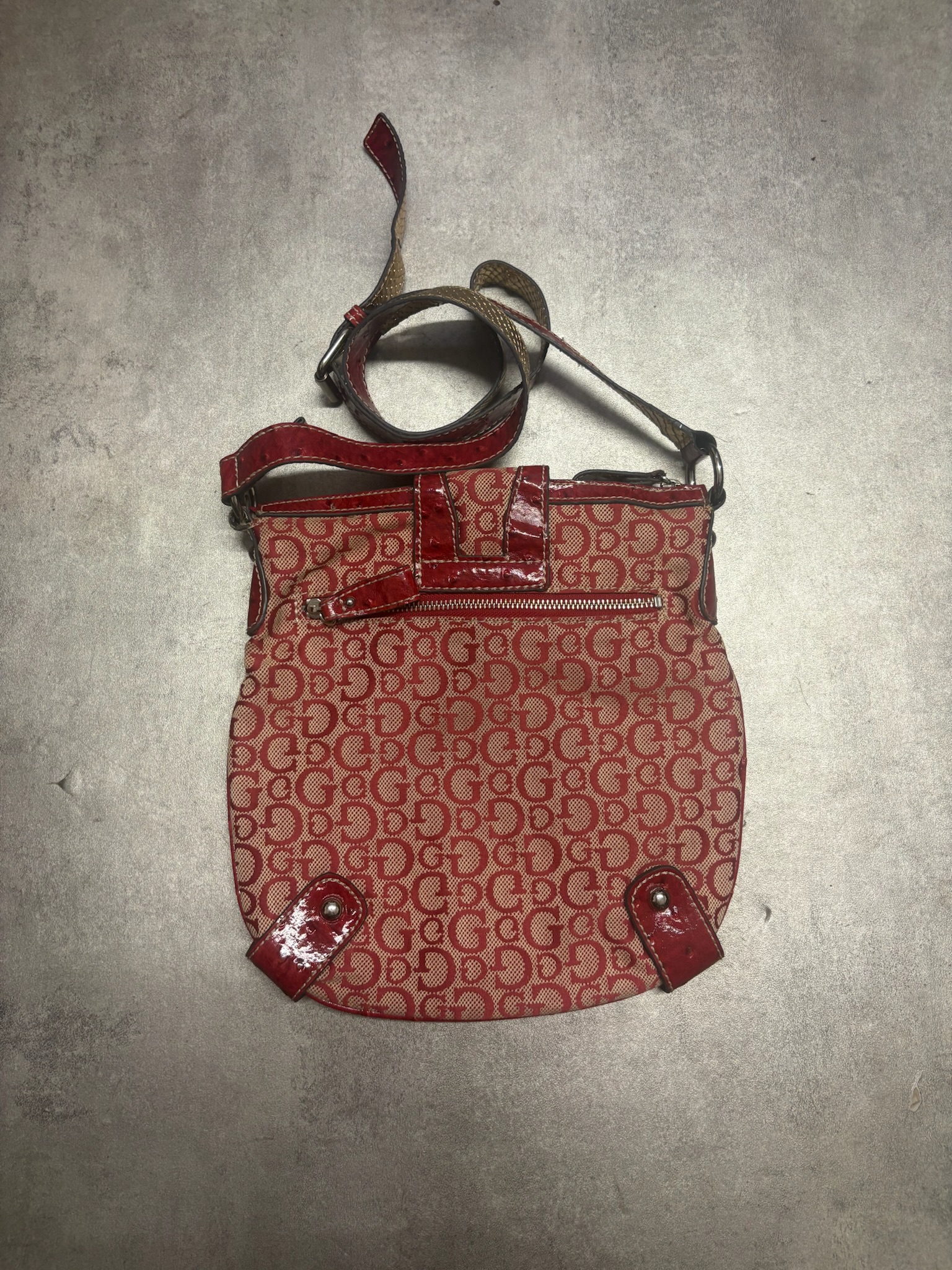 Guess Bag — 2