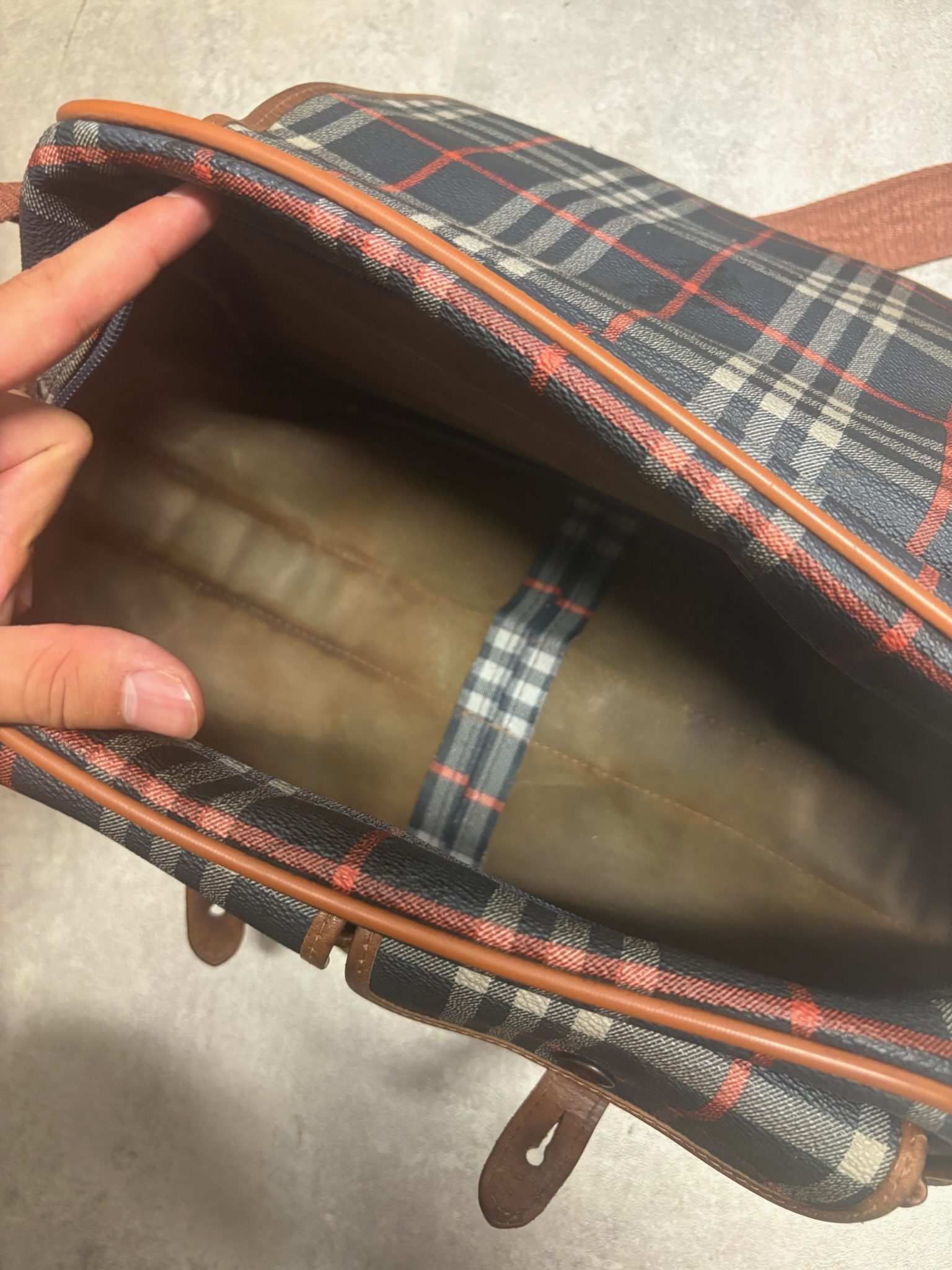 Burberry Bag — 3